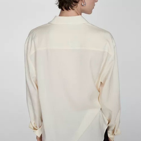 NWT MANGO
Women's Oversized Lyocell Shirt - Picture 5 of 7